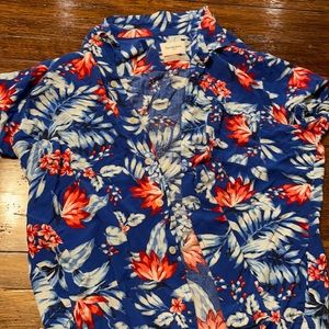 Large Goodfellow Button Down